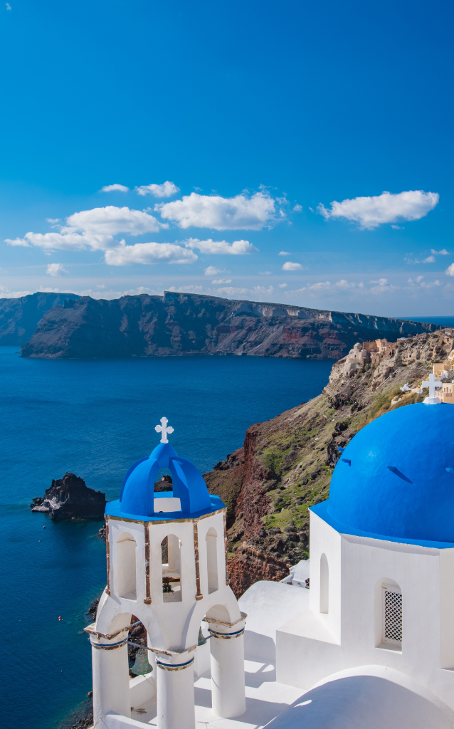 Whether you're looking for a luxurious, all-inclusive experience or an adventure-filled journey, there’s a cruise for every type of traveler. Explore the tropical paradise of the Bahamas, unwind in the vibrant ports of the Mediterranean, or set sail on an Alaskan cruise to witness awe-inspiring glaciers and wildlife. Families can enjoy kid-friendly cruises with activities for all ages, while couples can indulge in romantic cruises to destinations like the Caribbean or the Greek Islands. Whatever your ideal vacation looks like, we’re here to match you with the perfect cruise.